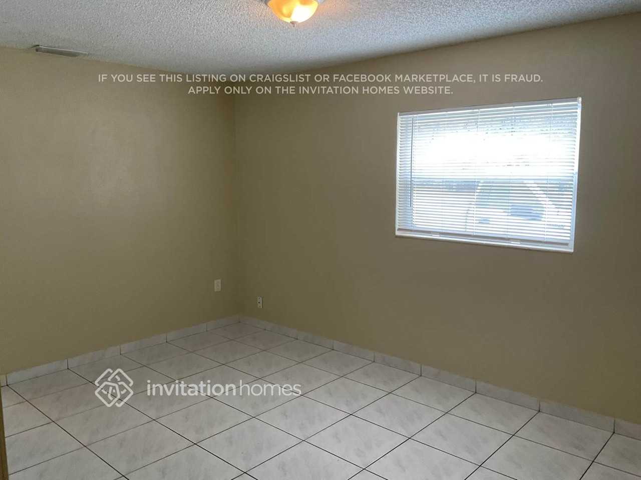6250 38th Ave N - Photo 5 of 9