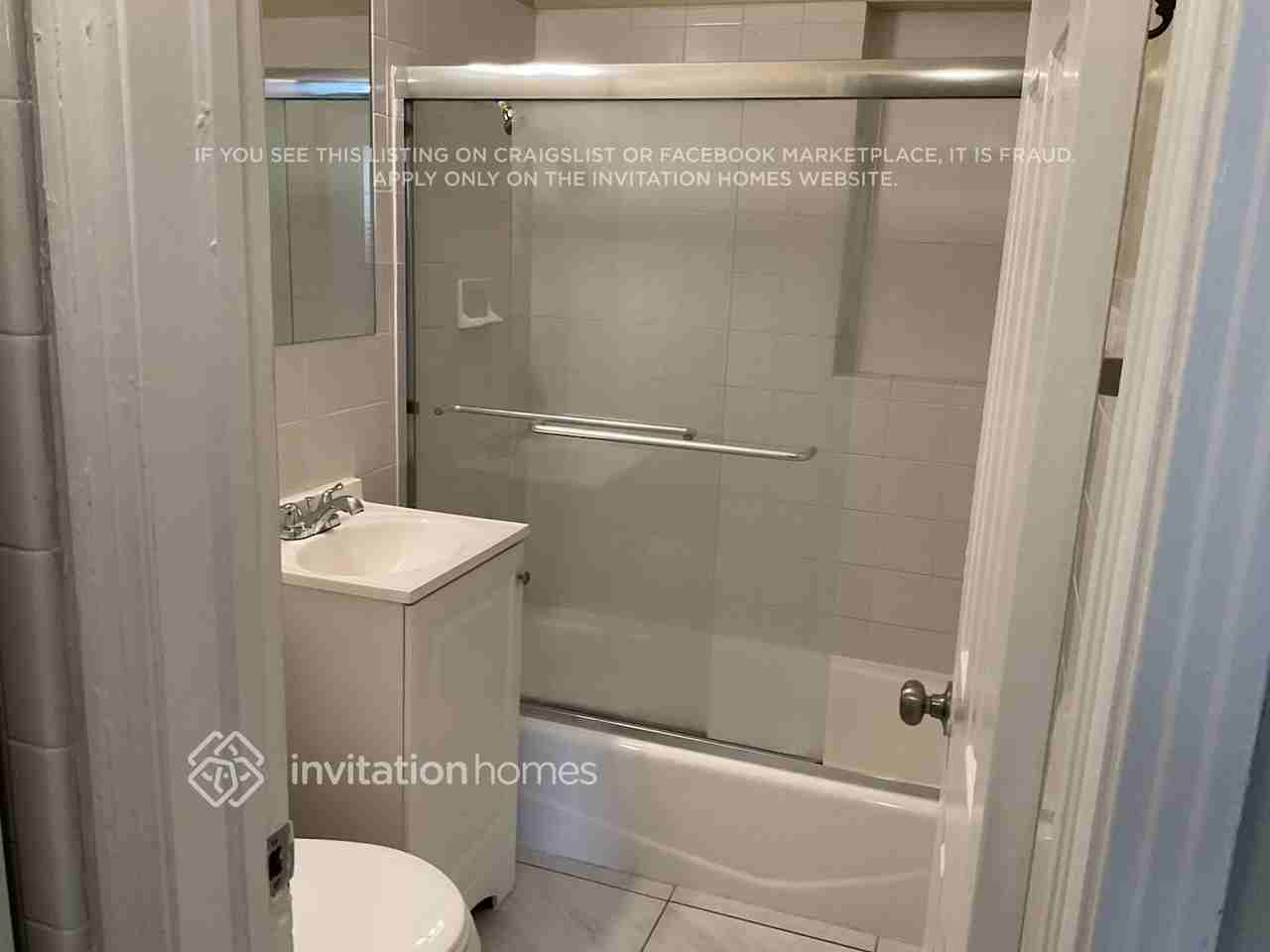 6250 38th Ave N - Photo 7 of 9