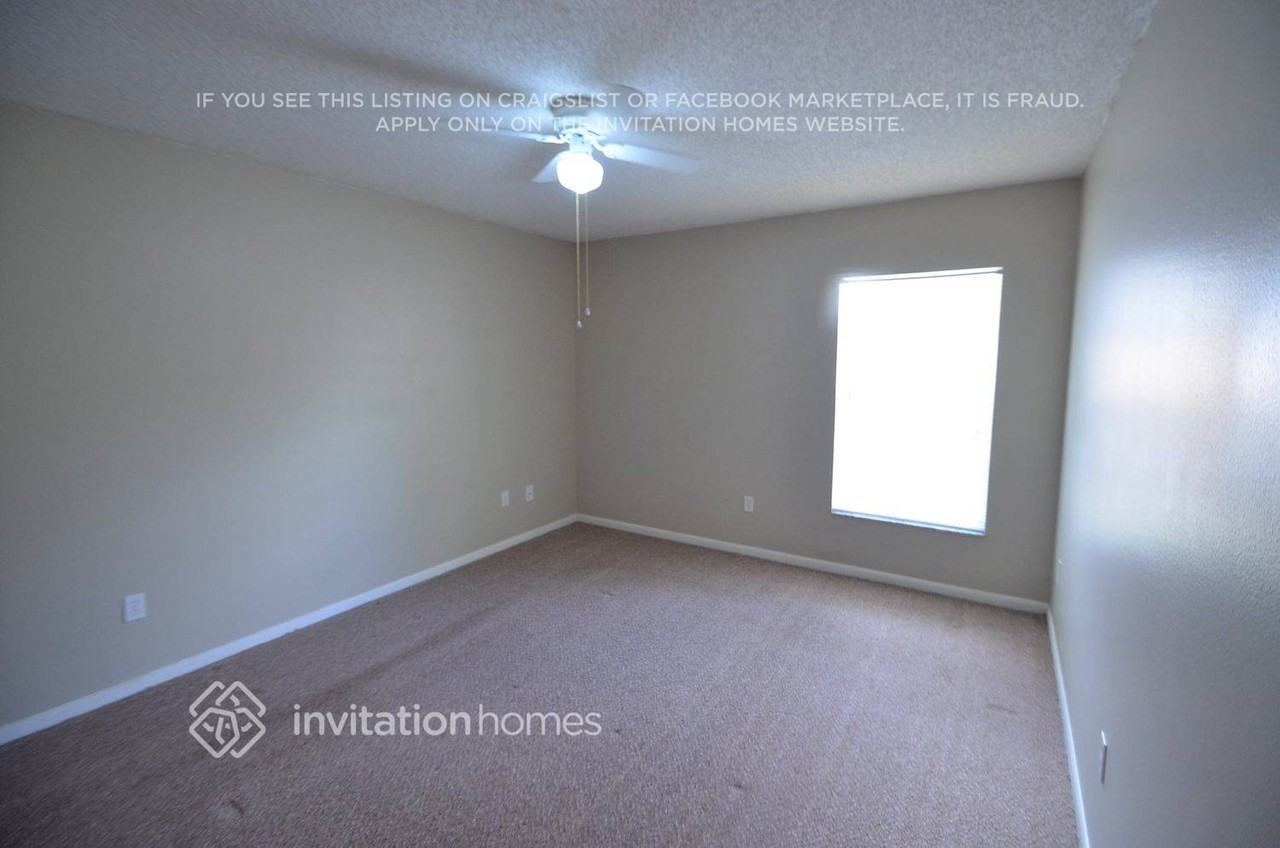 8803 Hampden Dr - Photo 7 of 16