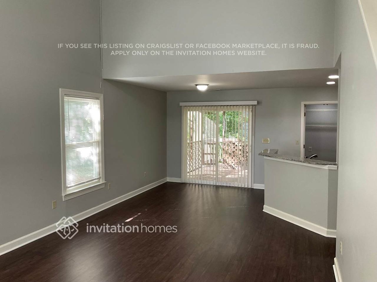 3725 Oakwood Rd - Photo 4 of 14