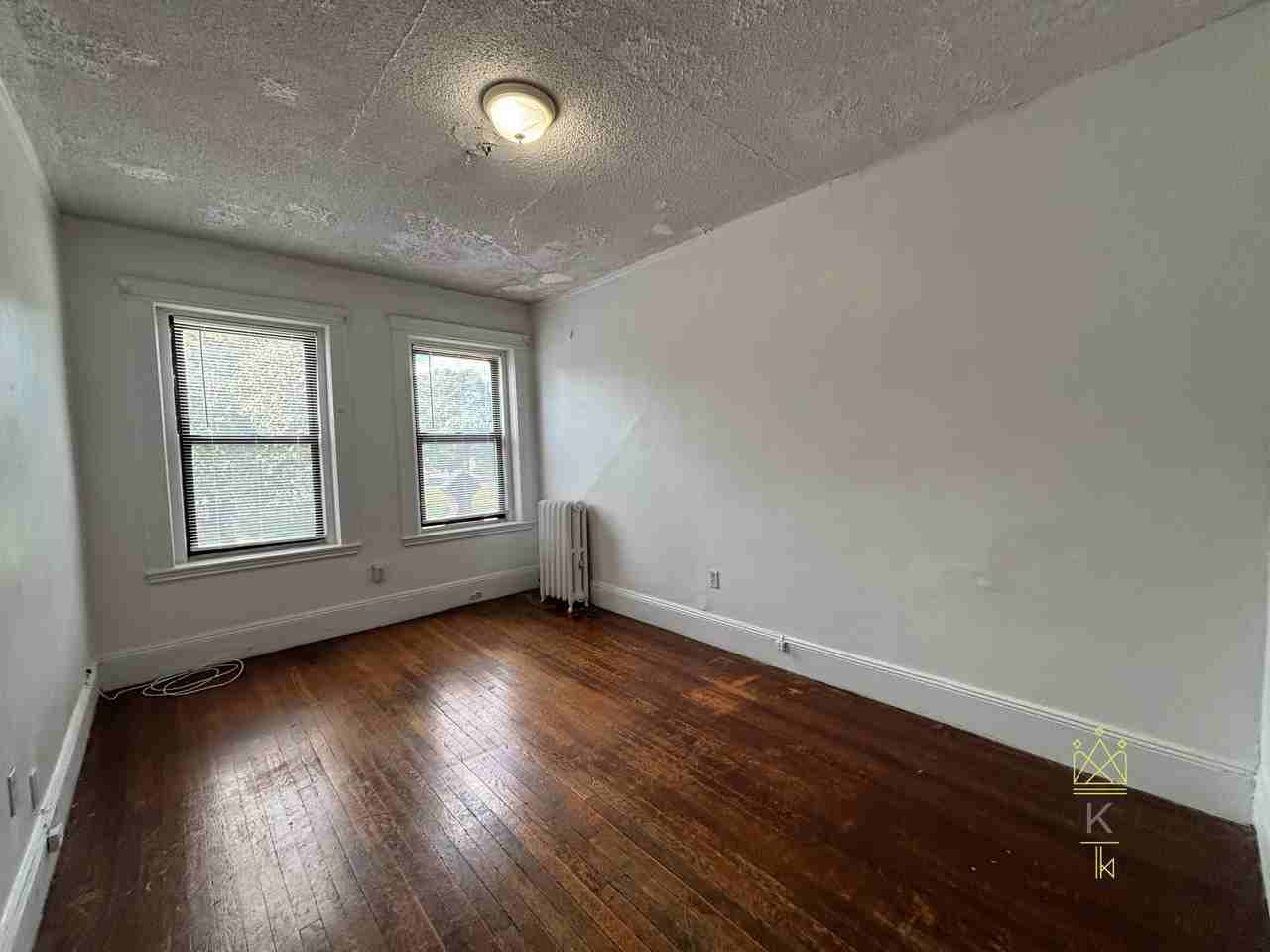 238 Hemenway St #6 - Photo 3 of 8