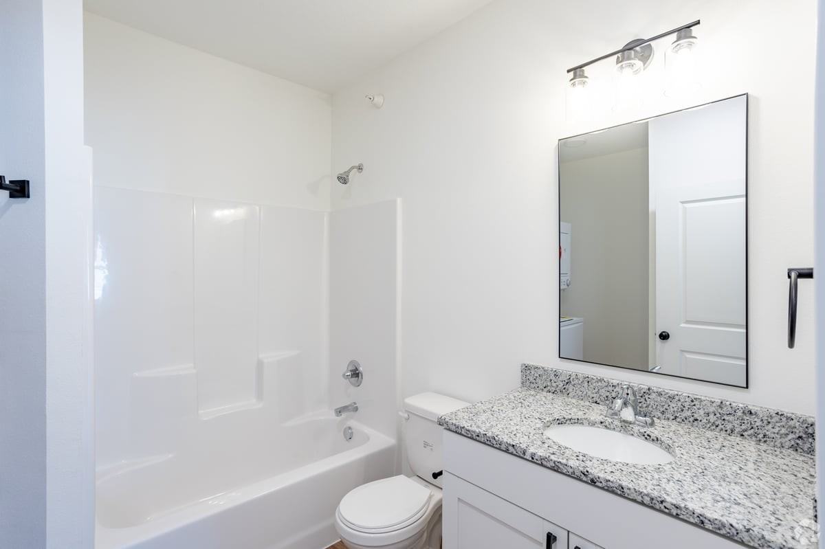 910 2nd Ave S #101 - Photo 3 of 11