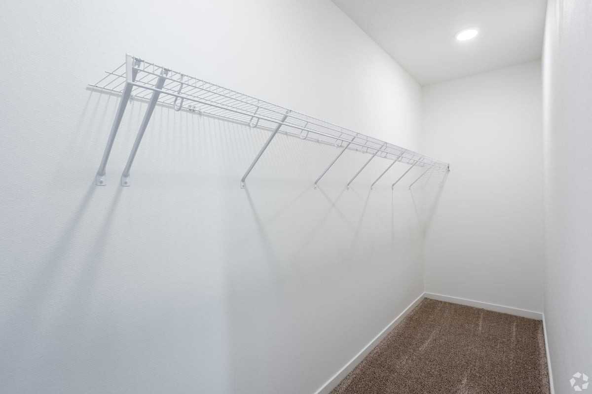 910 2nd Ave S #101 - Photo 4 of 11