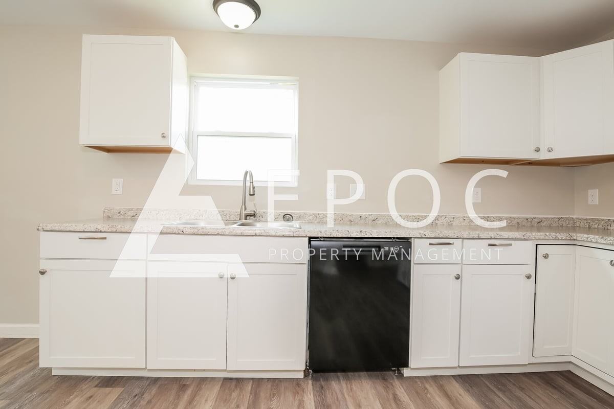 314 Sunset Dr - Photo 5 of 15