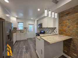 featured image of 519 E 28th St