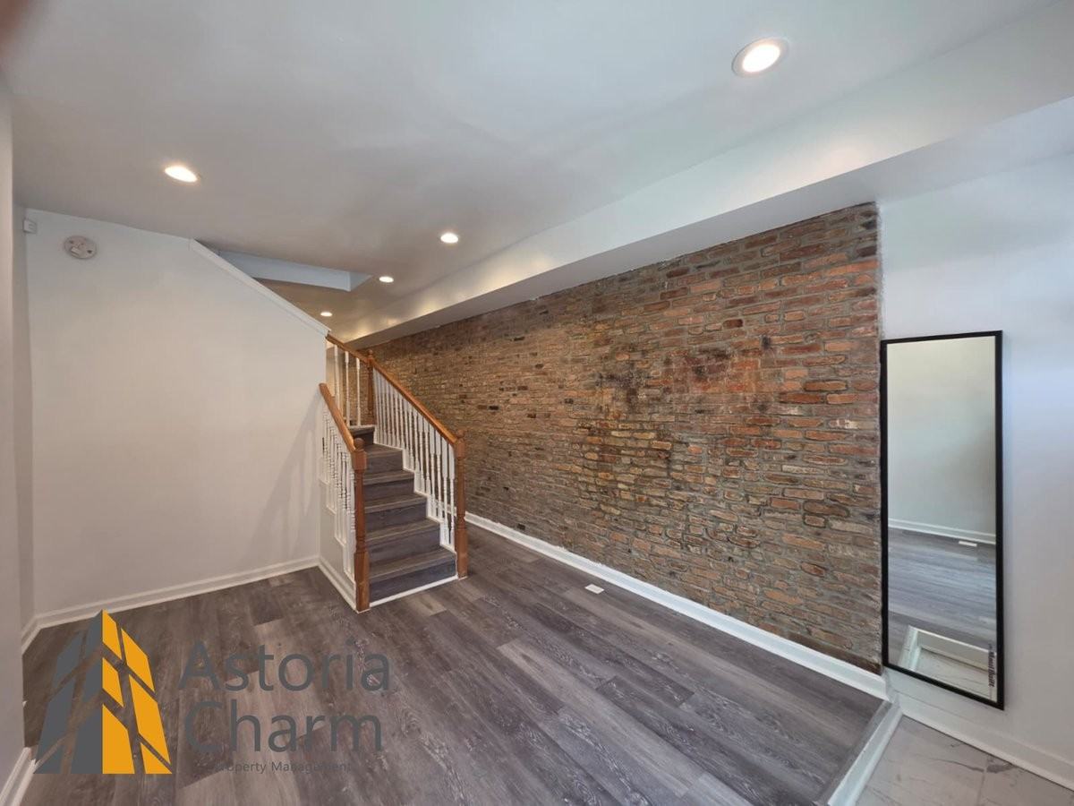 519 E 28th St - Photo 7 of 43