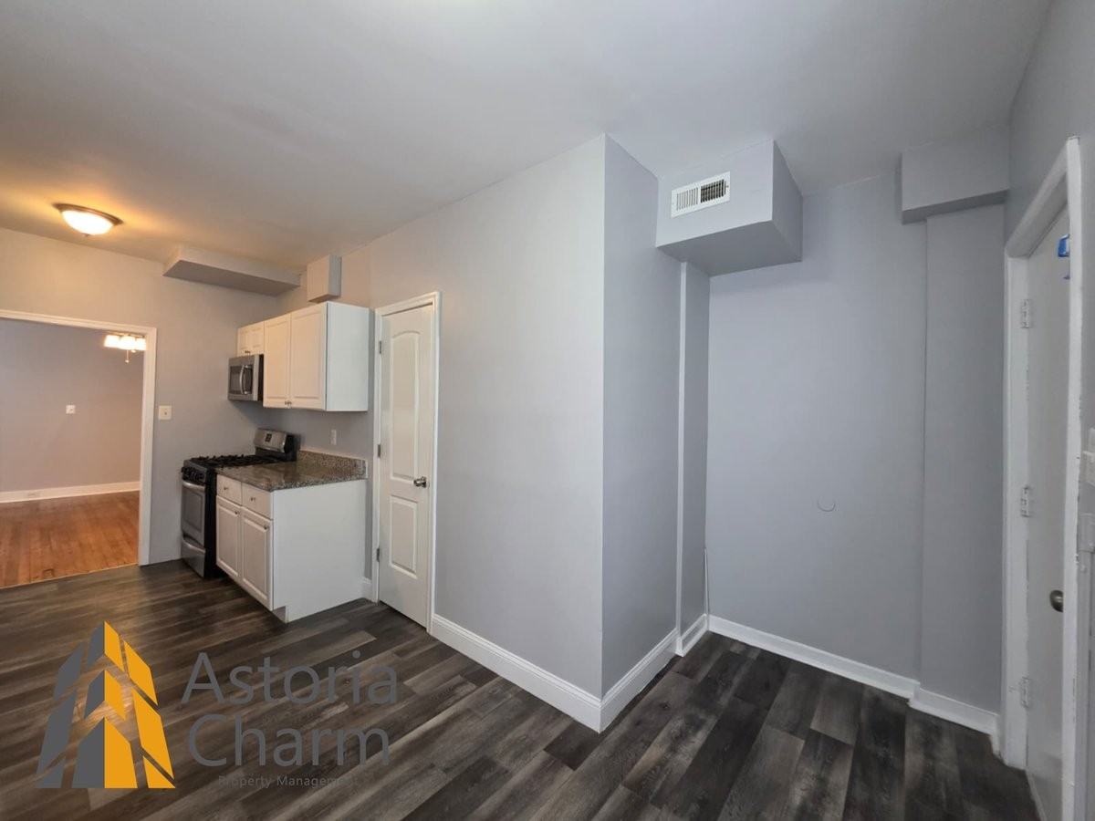 607 E 41st St - Photo 2 of 42