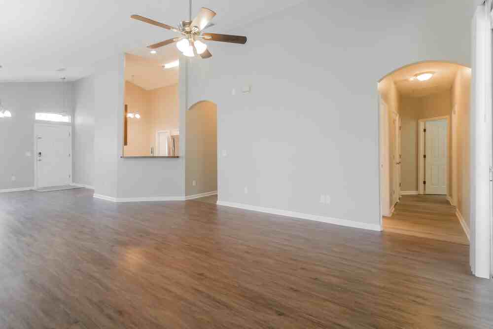 2241 Blackstone Way - Photo 5 of 16