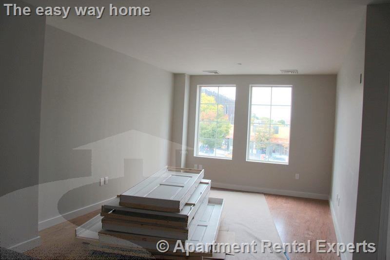 632 Massachusetts Ave #213 - Photo 7 of 12