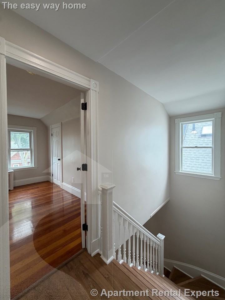25 Warner St #2 - Photo 3 of 21