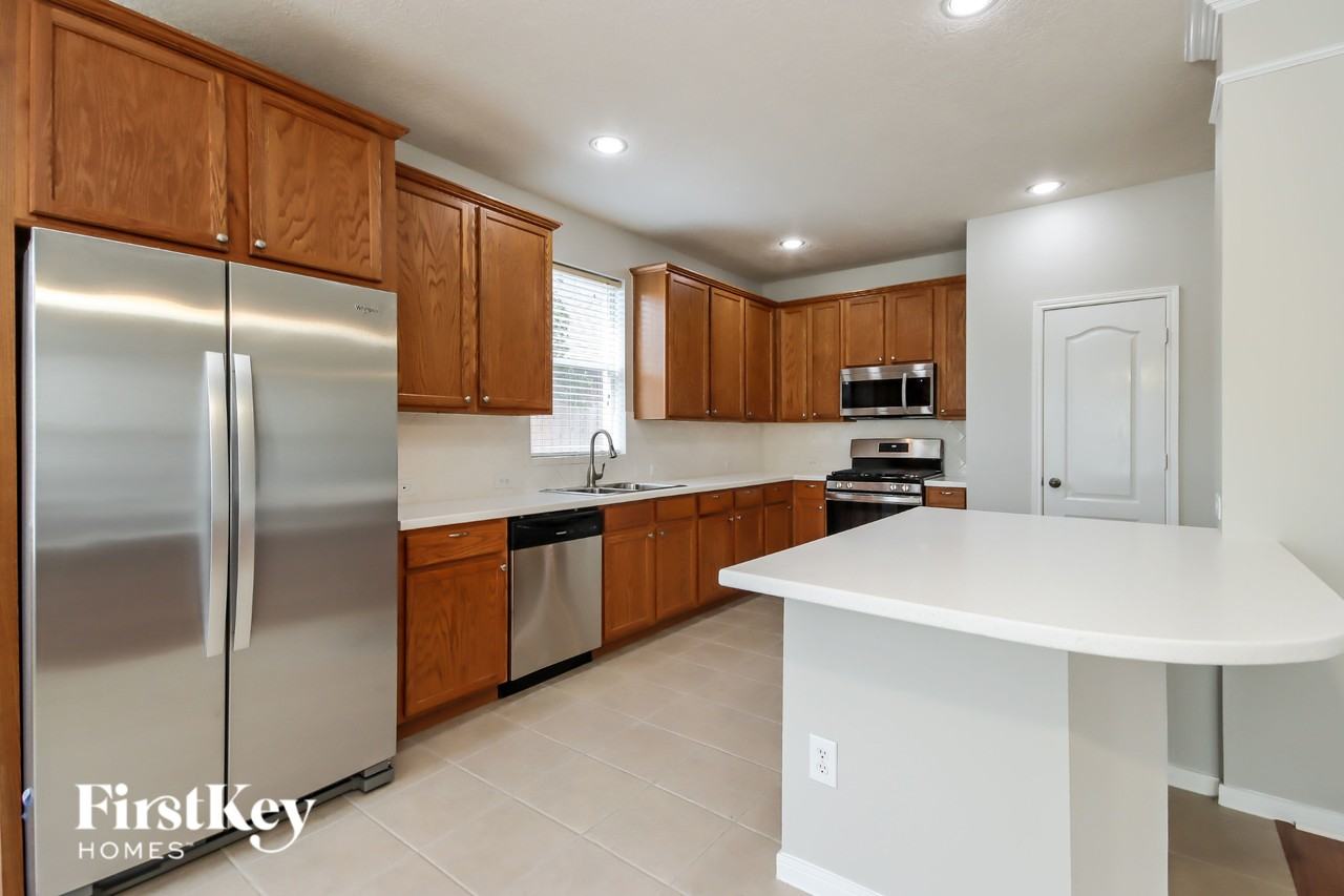 31306 Hilldale Park Ct - Photo 6 of 15