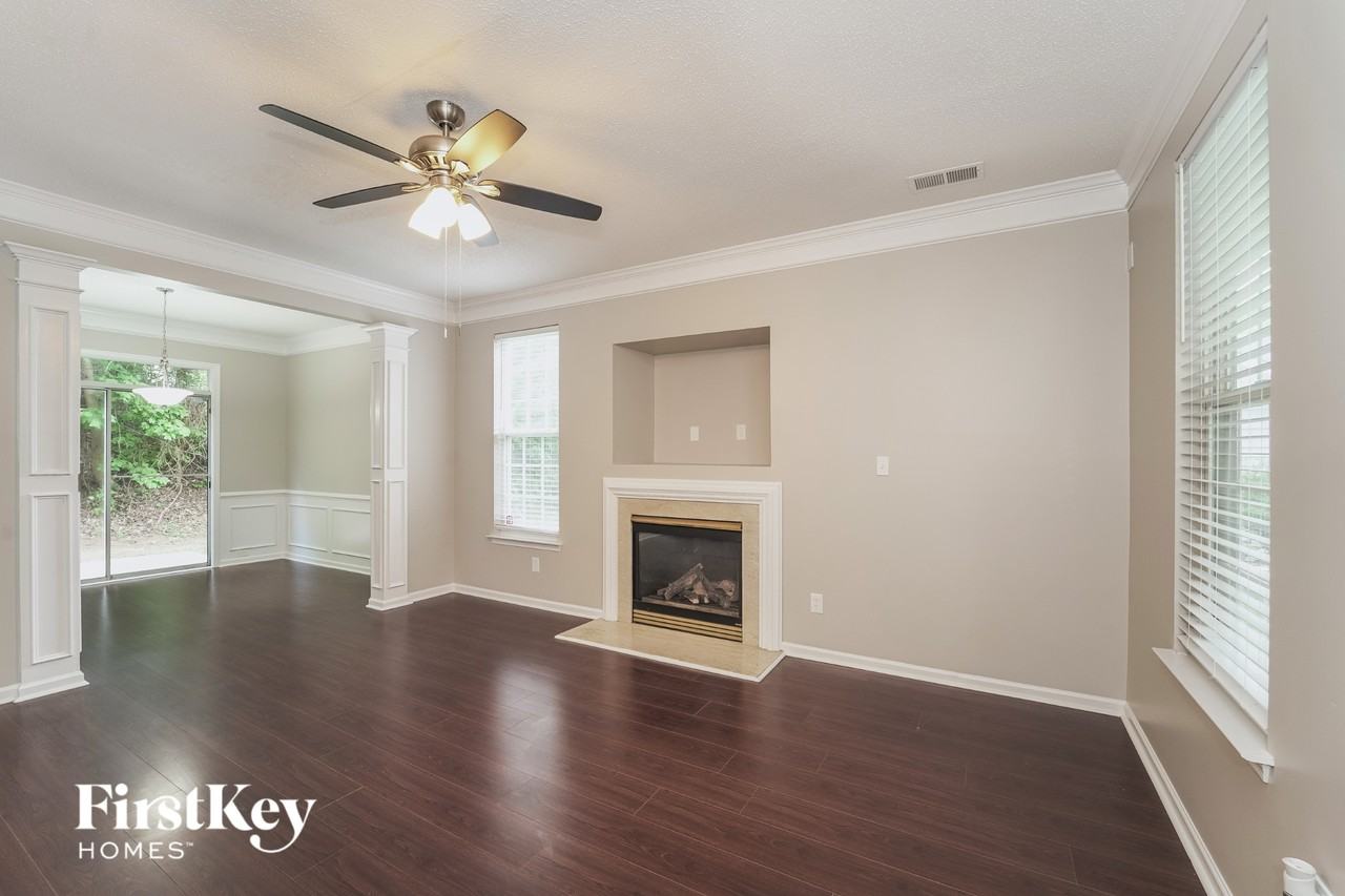 7510 Wilkins Terrace Dr - Photo 4 of 15