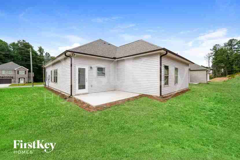 1320 Brookhaven Dr - Photo 2 of 2