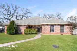414 Baldwin Dr - Photo 1 of 1