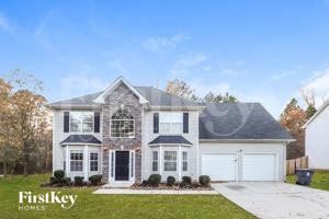 featured image of 556 Harvick Cir