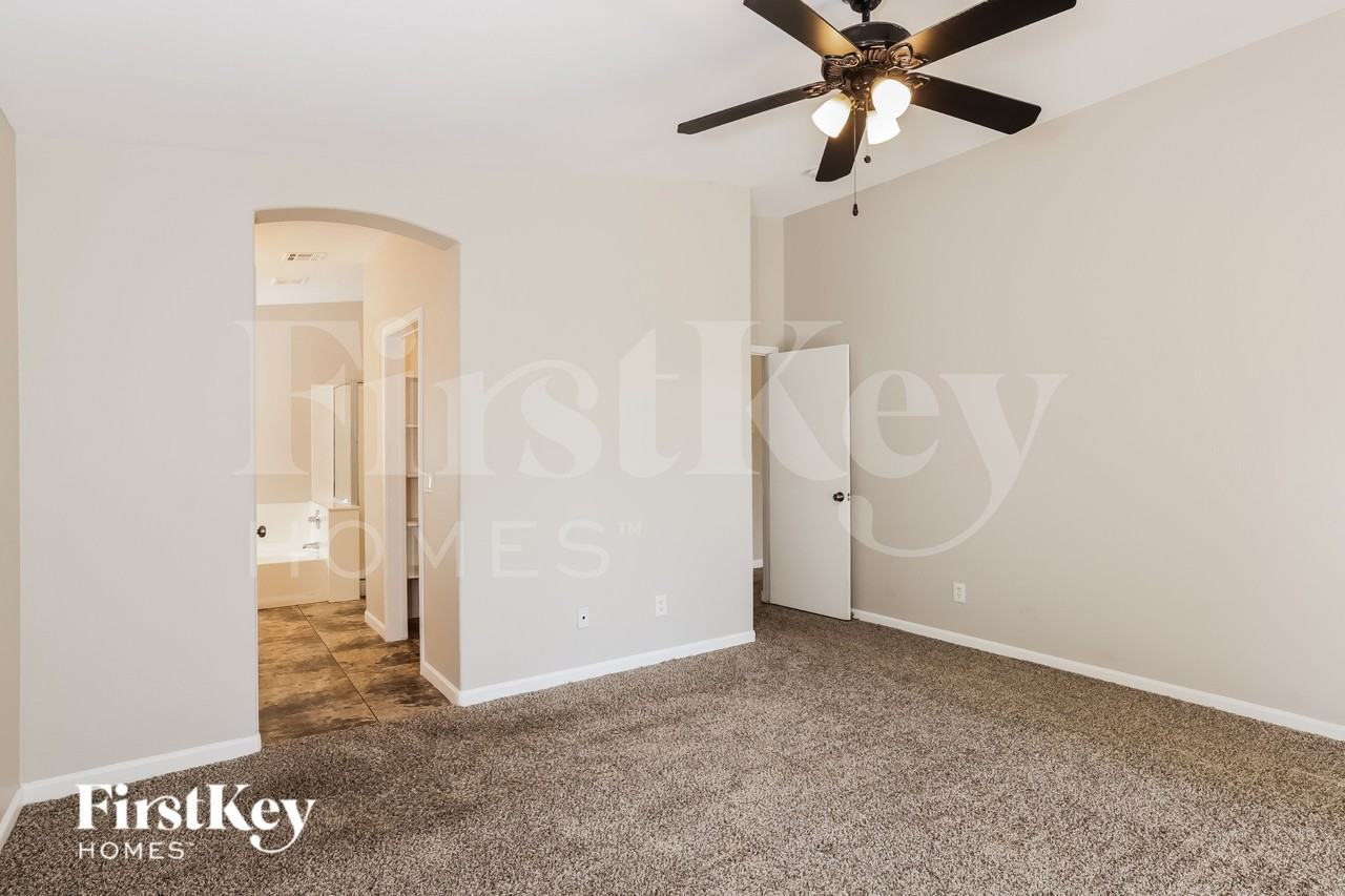 15019 W Gelding Dr - Photo 7 of 15