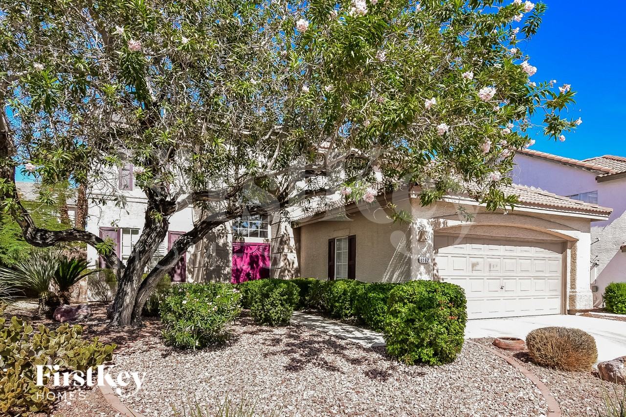 9562 Teton Vista Ave - Photo 2 of 16