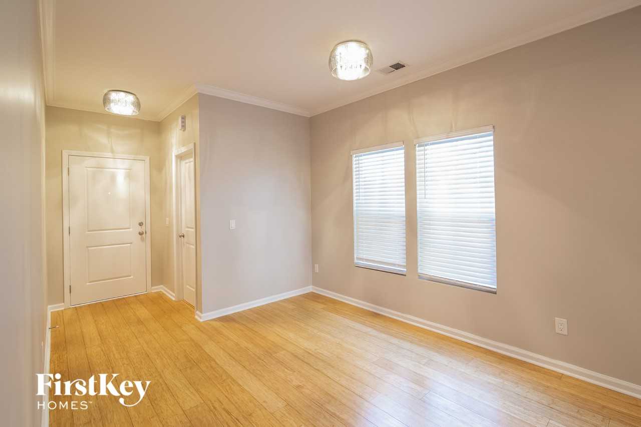 3336 Pavilion Lake Dr - Photo 5 of 15