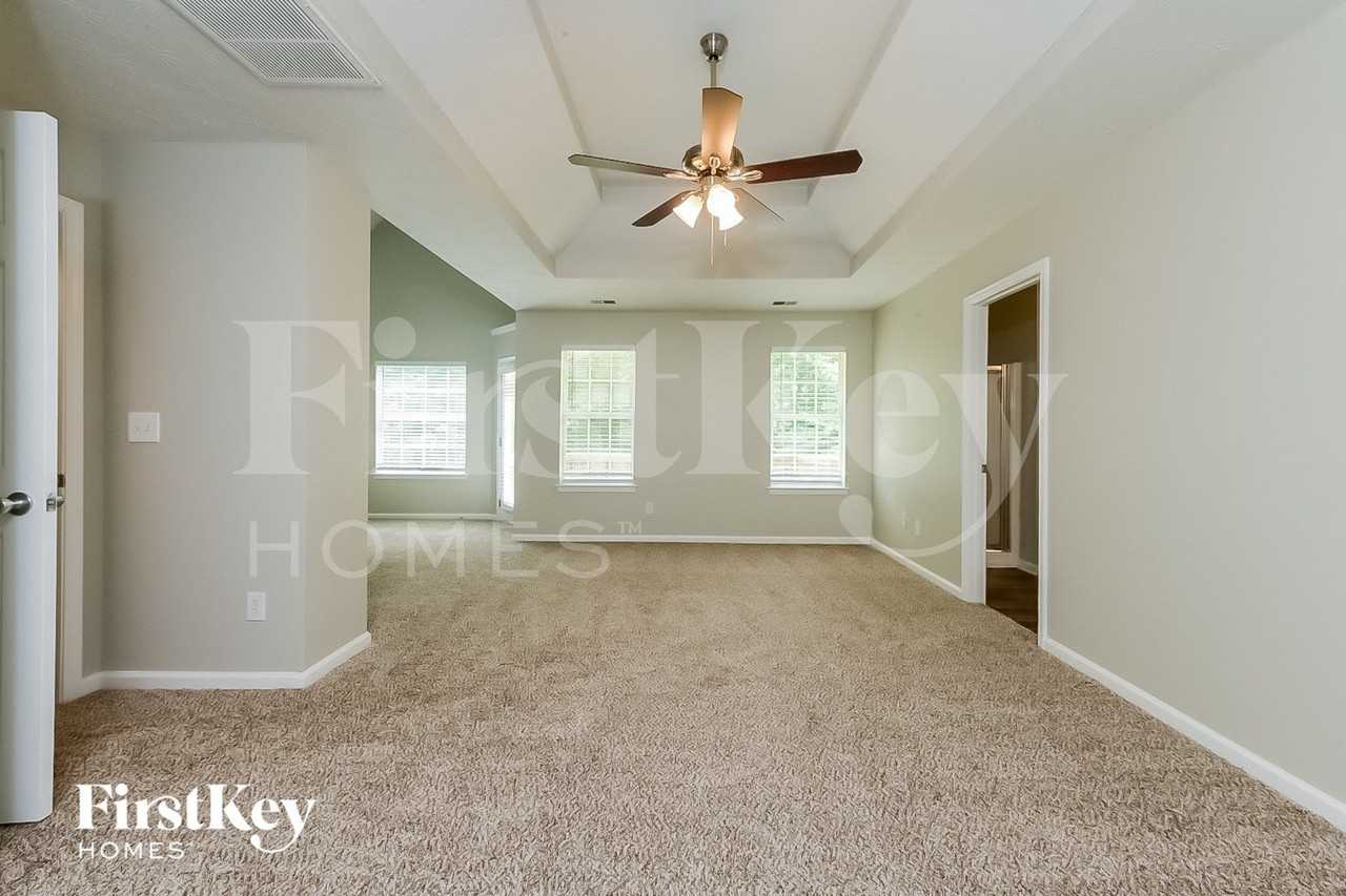 1714 Cape Fear Way - Photo 7 of 15