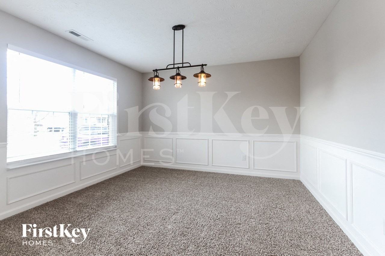 2116 Willow Oak Ct - Photo 4 of 15