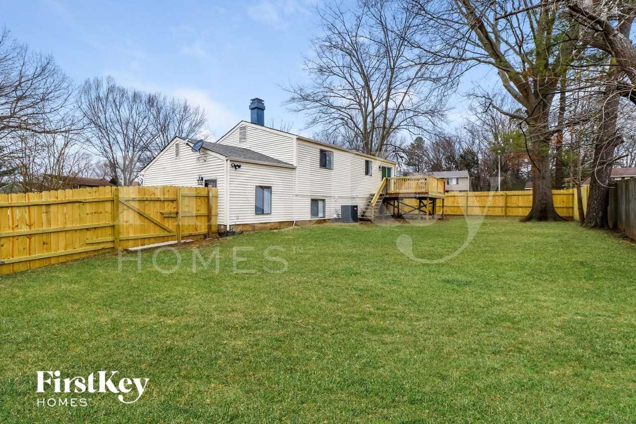 4155 Catalpa Hill Dr - Photo 2 of 2