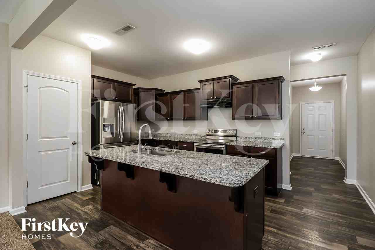 12562 Garron Rd - Photo 6 of 16