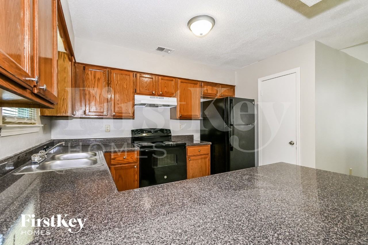 4865 Water Fowl Ln - Photo 6 of 16