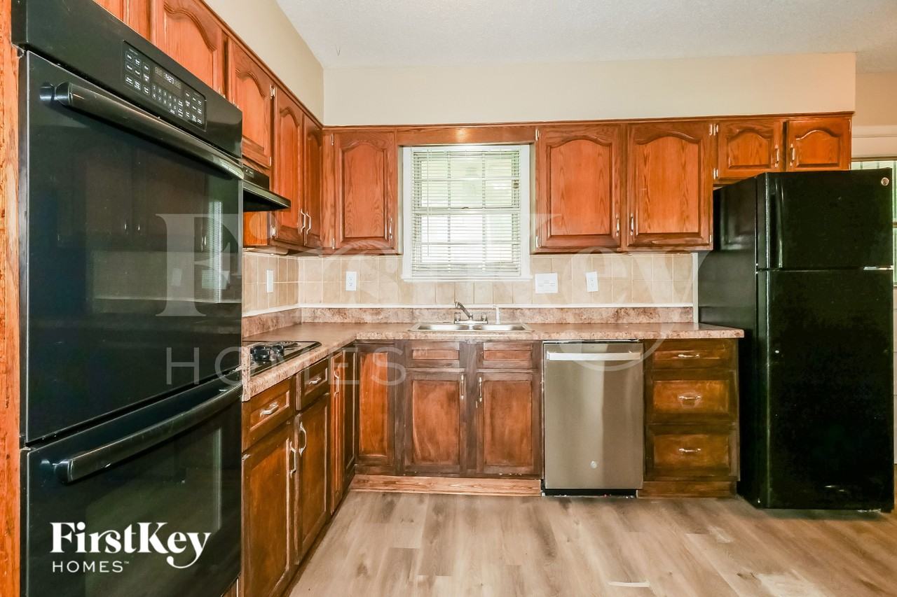 4832 Rolling Meadows Dr - Photo 7 of 19