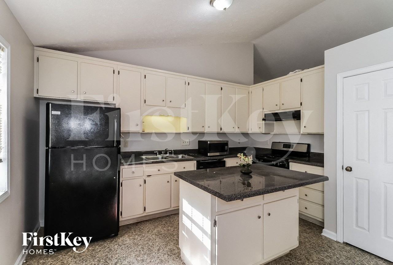 4188 Irish Highland Dr - Photo 4 of 14