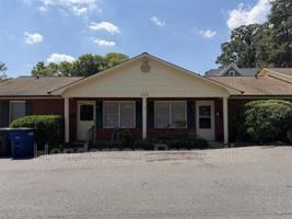 featured image of 522 Davie Ave #C