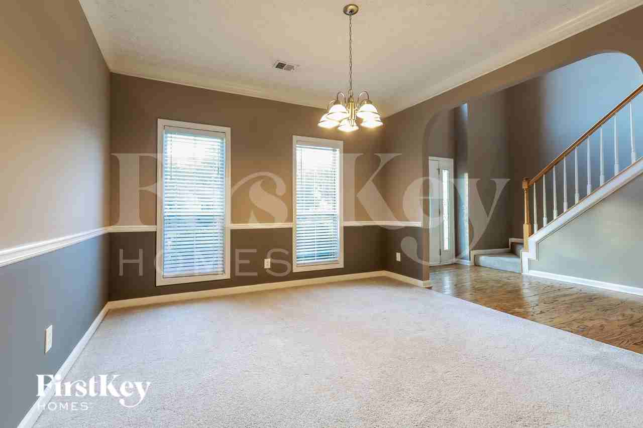 2621 Conifer Green Way - Photo 5 of 15