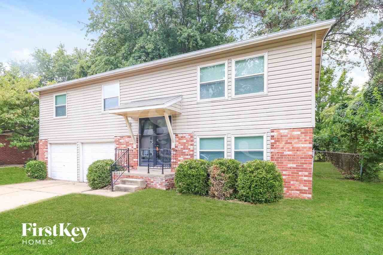 2489 Millvalley Dr - Photo 2 of 16