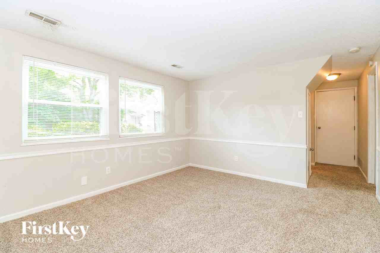 2489 Millvalley Dr - Photo 7 of 16