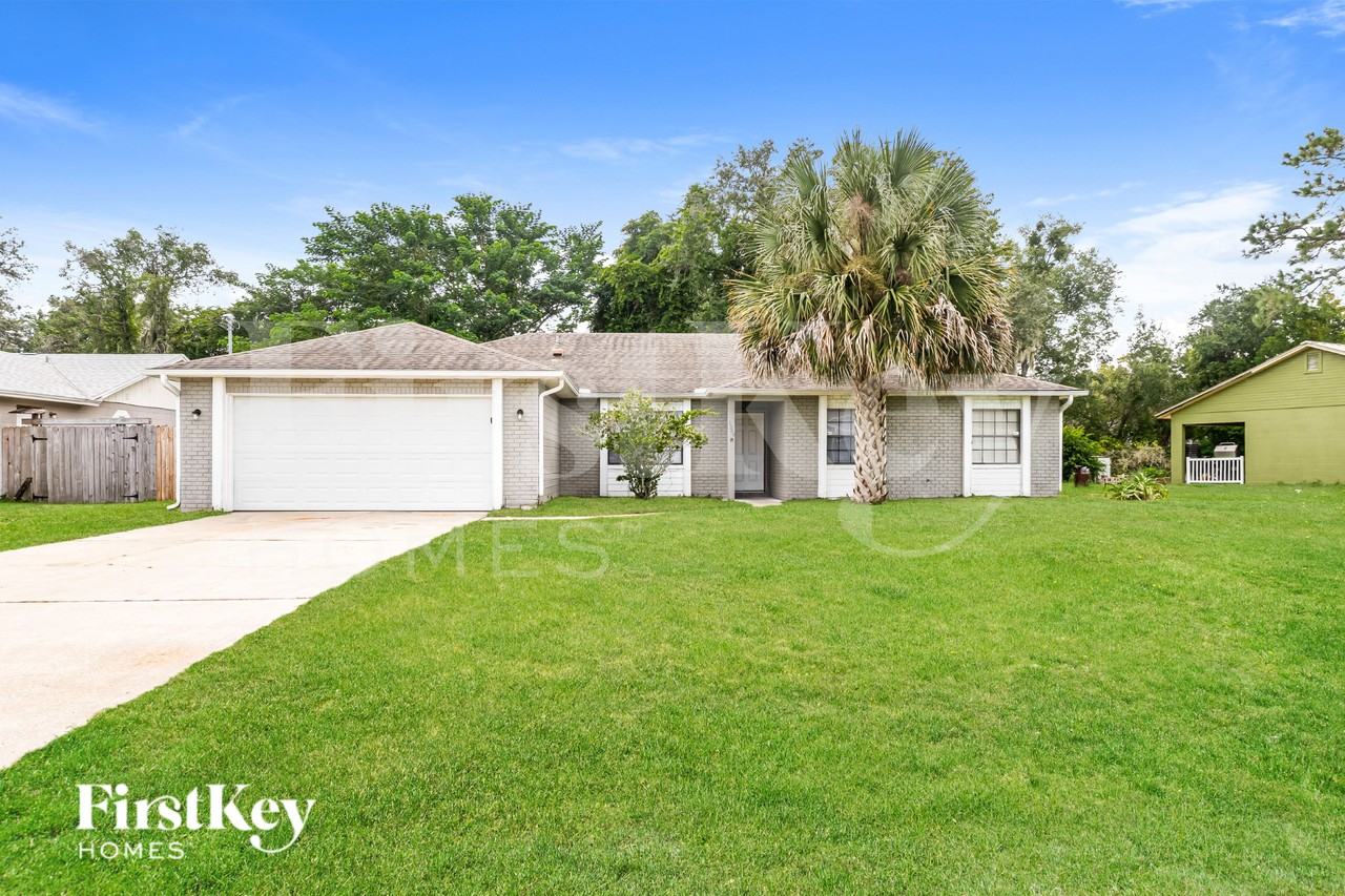 1389 Trollman Ave