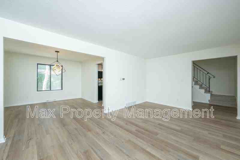 1484 Nw 91st St - Photo 6 of 27