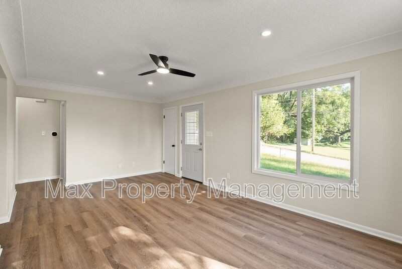 121 Thornton Ave - Photo 7 of 23