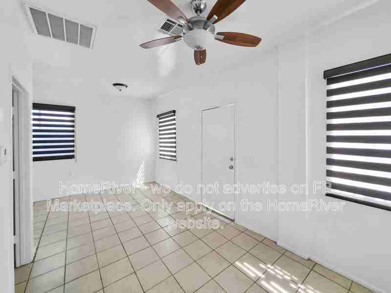 817 S 3rd Ave #A2 - Photo 2 of 18