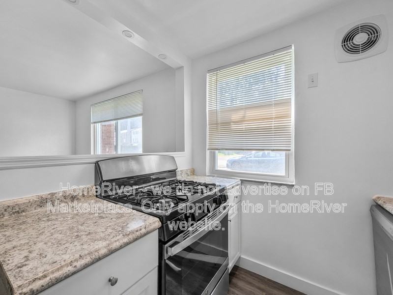 781 Cooke Dr #1 - Photo 7 of 18