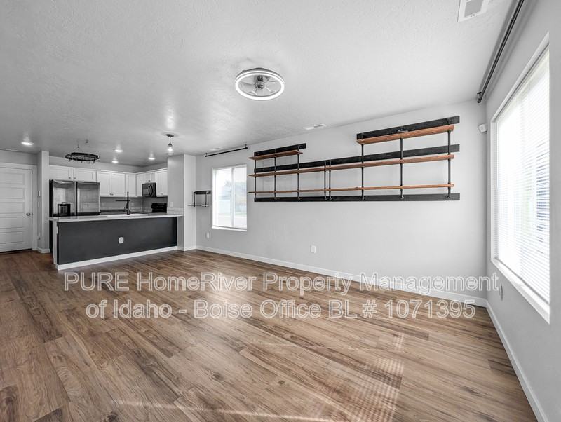 988 S Nautilus Ave - Photo 5 of 18