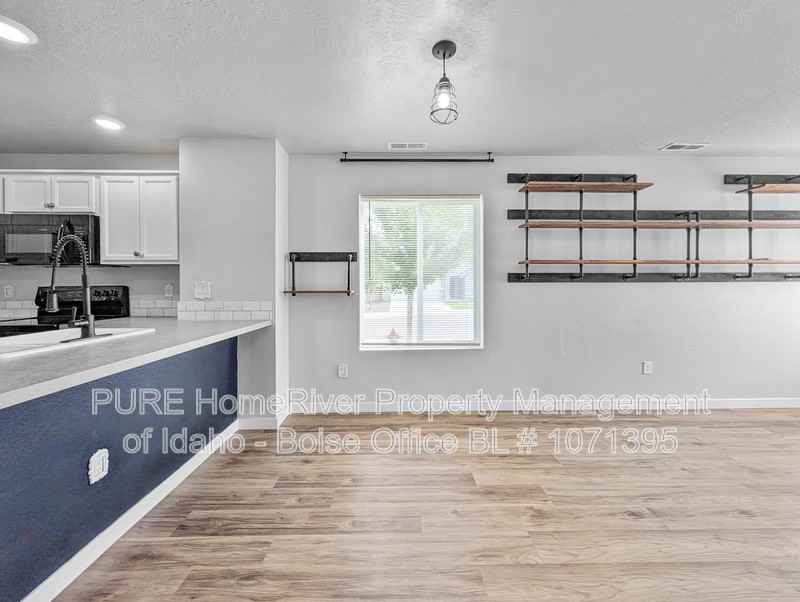 988 S Nautilus Ave - Photo 6 of 18