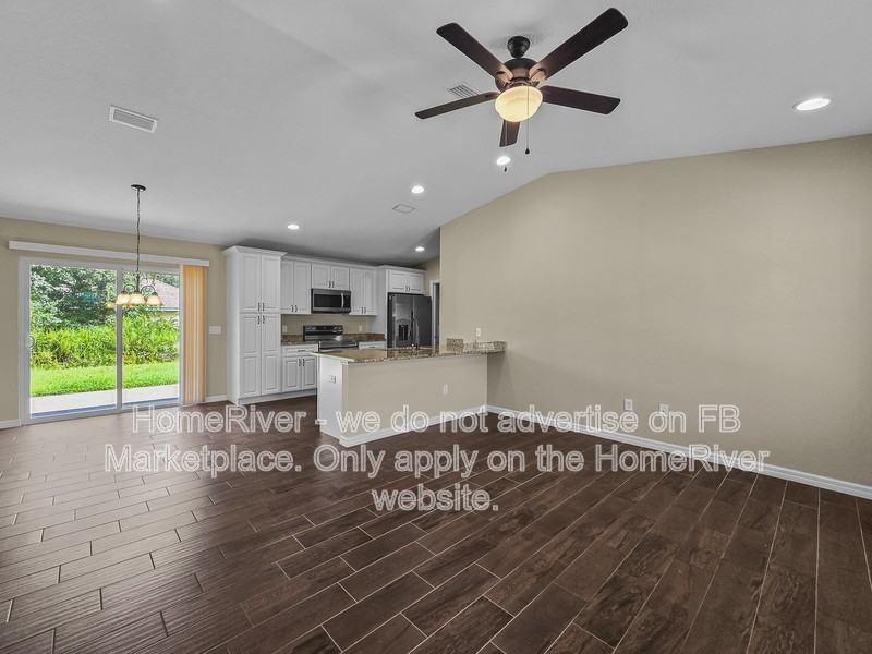 6319 Sw 144th Street Rd - Photo 6 of 20