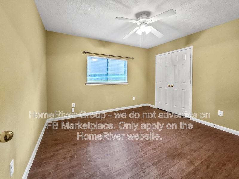 3536 Pine Valley Dr - Photo 3 of 20