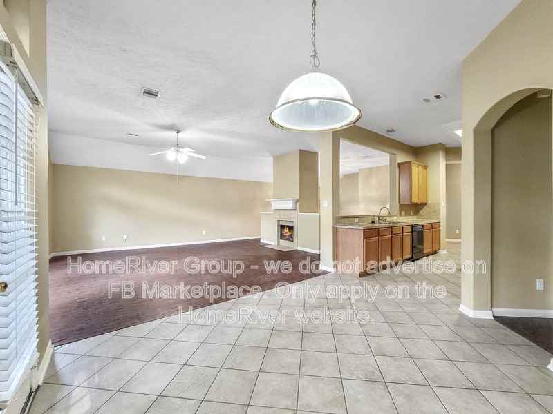 3536 Pine Valley Dr - Photo 5 of 20