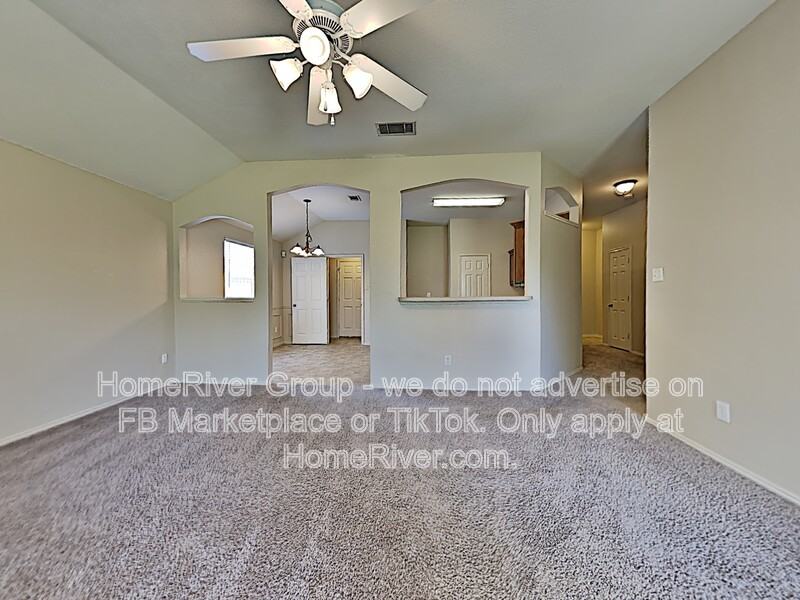 4901 Diamond Trace Trl - Photo 3 of 21