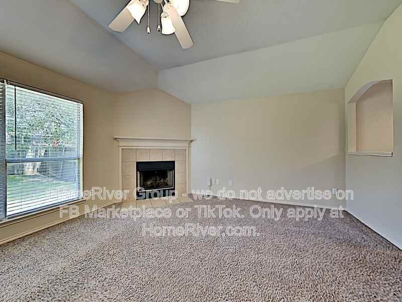 4901 Diamond Trace Trl - Photo 4 of 21