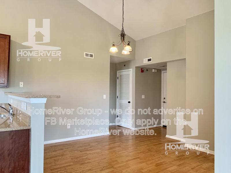 8020 N Drury Ave #3A - Photo 3 of 21