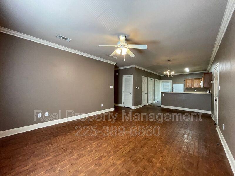 31855 Louisiana Ave #404 - Photo 2 of 19