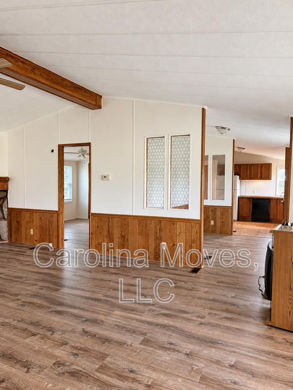 220 Farrs Rd - Photo 4 of 16