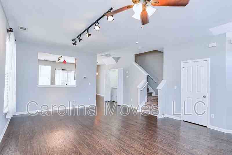 314 Cumulus Ct - Photo 3 of 16