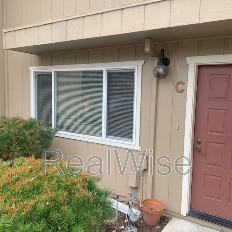 2170 Neill Rd #C - Photo 2 of 11